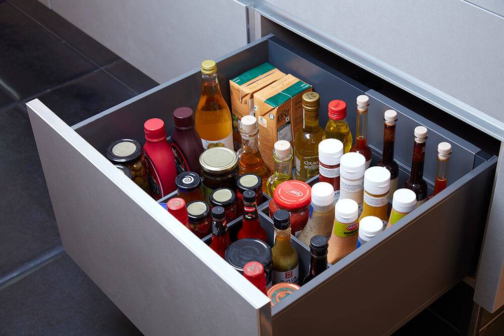 High-Depth Enclosed Drawer with Legrabox