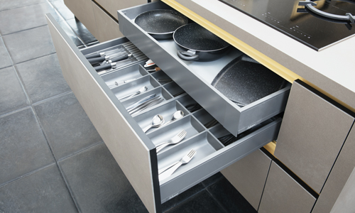 Kitchen Drawers - Saviesa Home