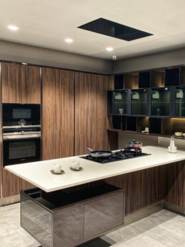 cropped-kitchen-carousel-home-3.jpg