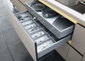 Kitchen Drawers - Saviesa Home
