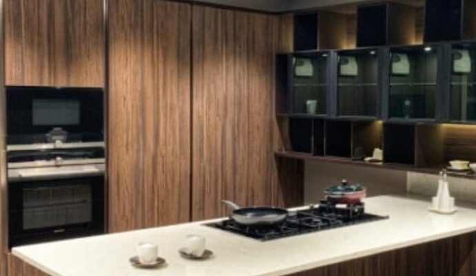 cropped-kitchen-carousel-home-3.jpg